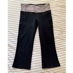 Lulu lemon cropped leggings!!! Size 6
